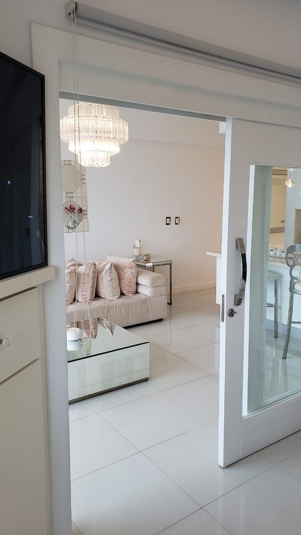 apartamentos - Apto. Amueblado en Bella Vista en Torre Villa Palmera, 1 hab. 
usd$1250.00 9