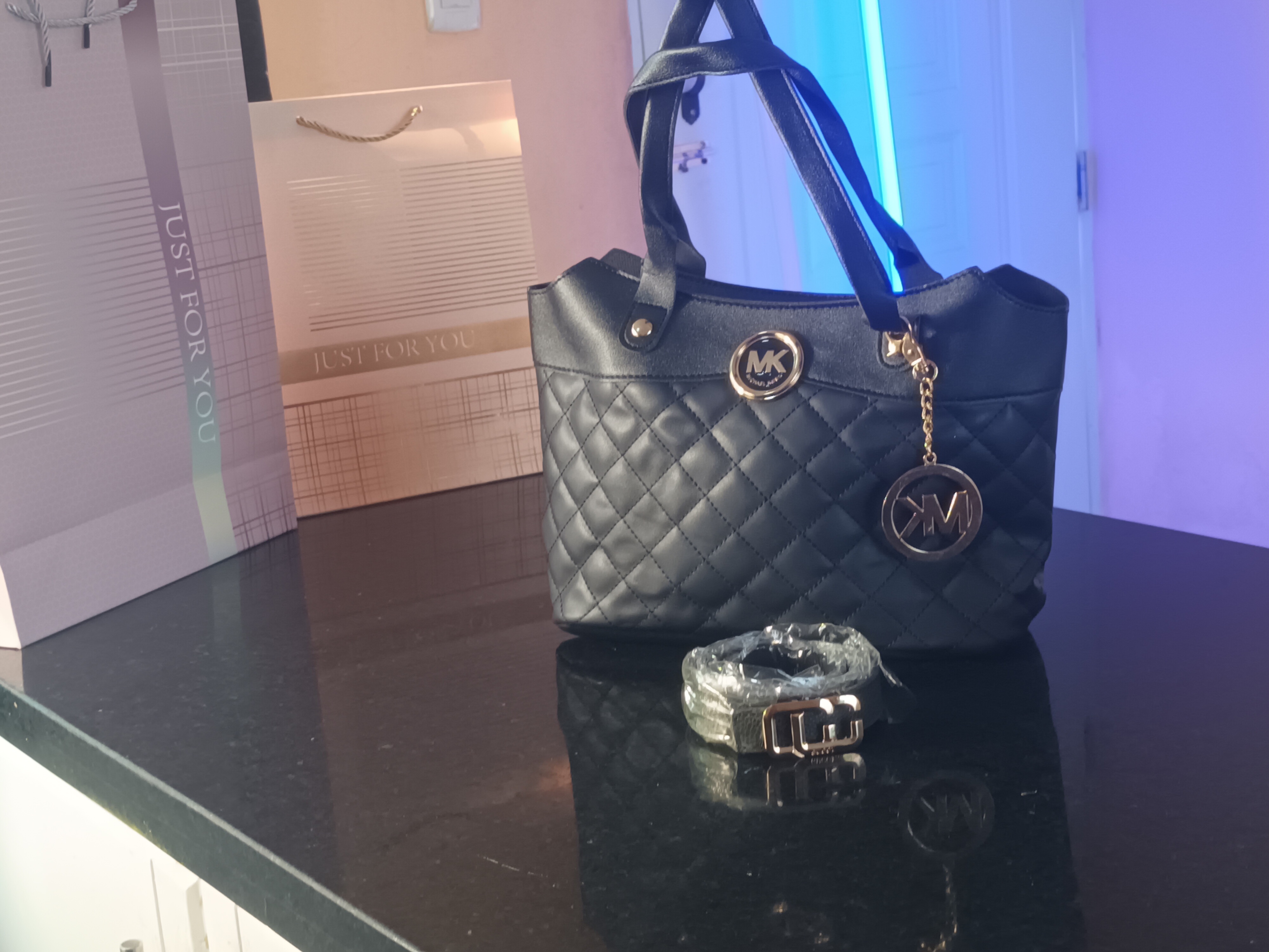 carteras y maletas - Cartera más correa gratis. 2