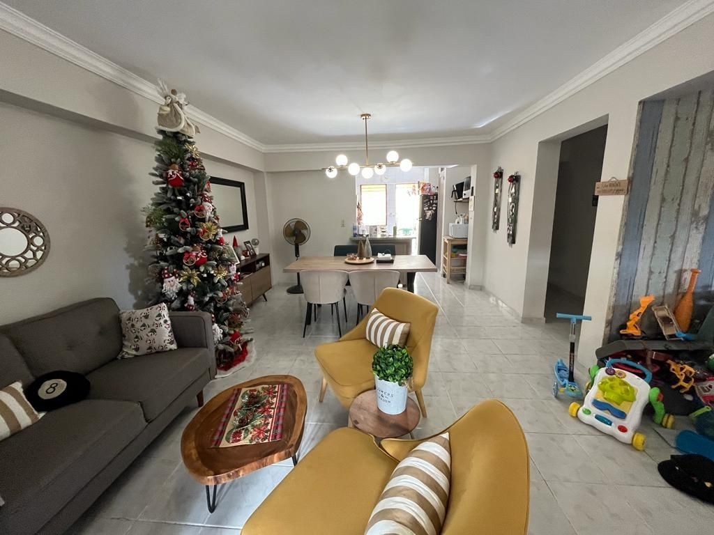 apartamentos - APROVECHA LA FERIA PLUSVAL CON BANCO POPULAR Bella Vista 1er piso 2 habitaciones