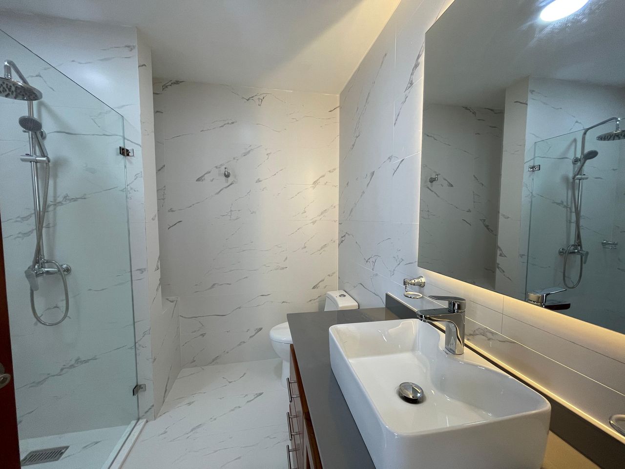 apartamentos - En alquiler apartamento en Ensanche Naco  6