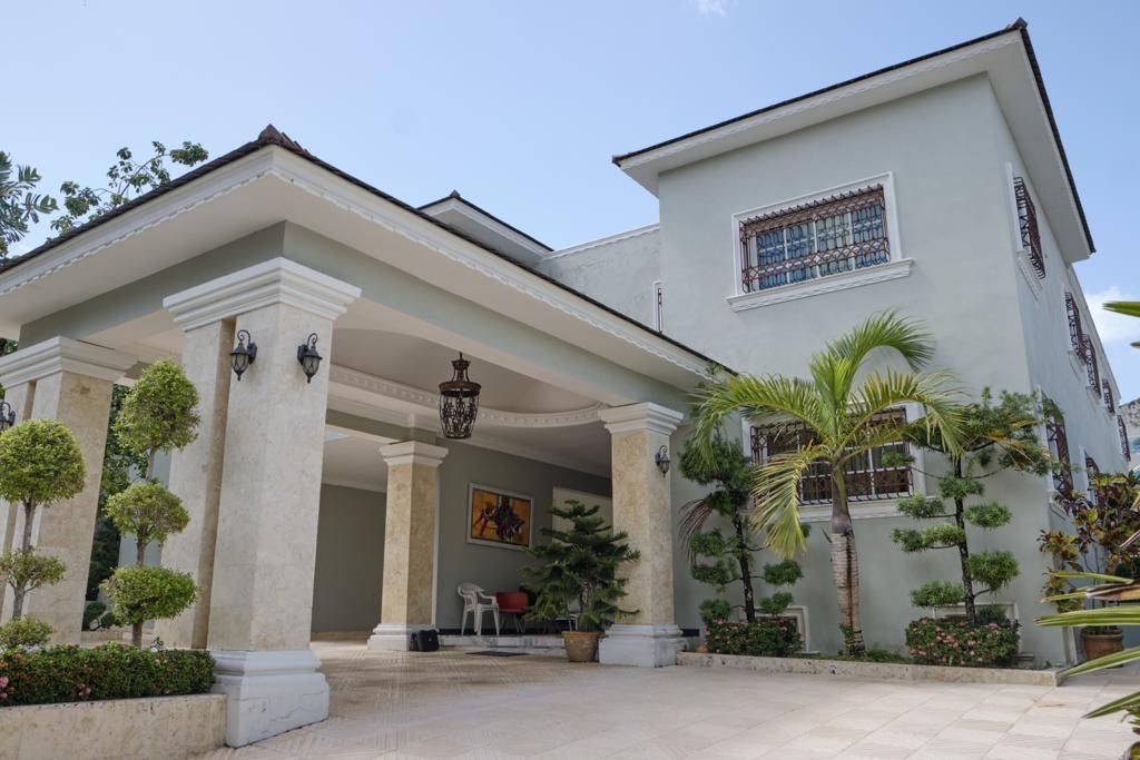 casas - 📍DIOS📍 ARROYO HONDO II 🇩🇴 Imponente Casa  Se Vende De Oportunidad 🙏🏻🔥✍️   6