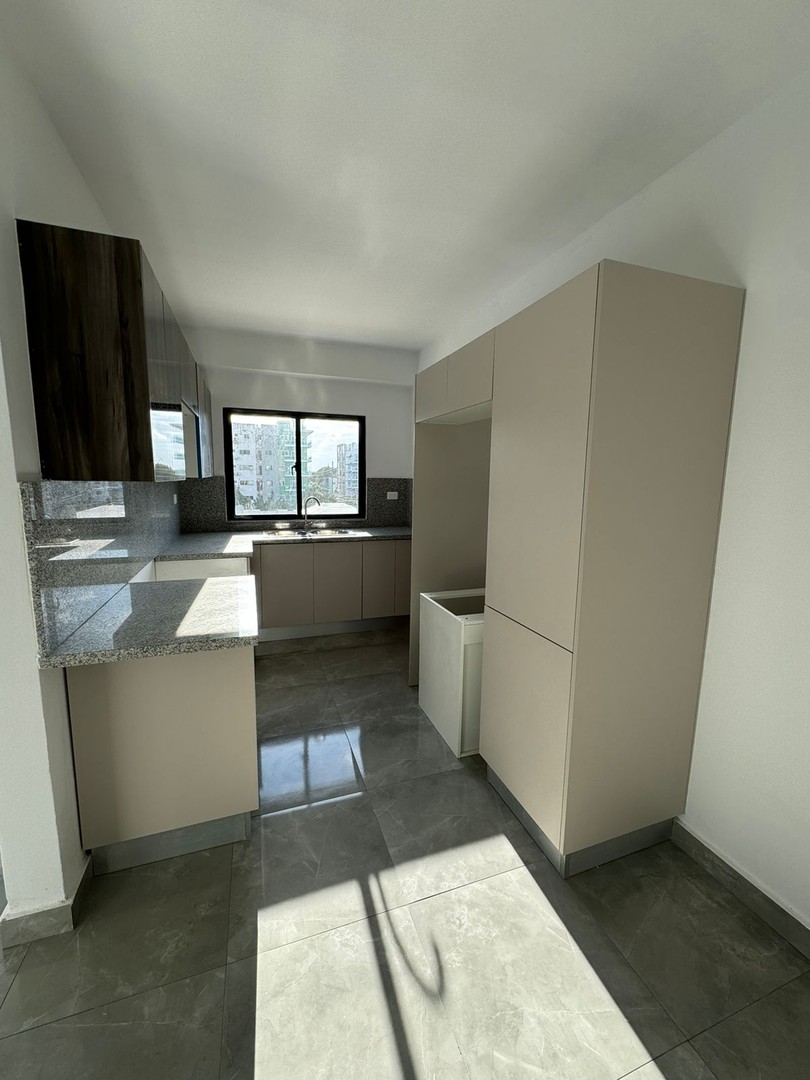penthouses - Penthouse Nuevo en Venta
RENACIMIENTO
USD 425,000.00
Mantenimiento RD$12,500.00
 3