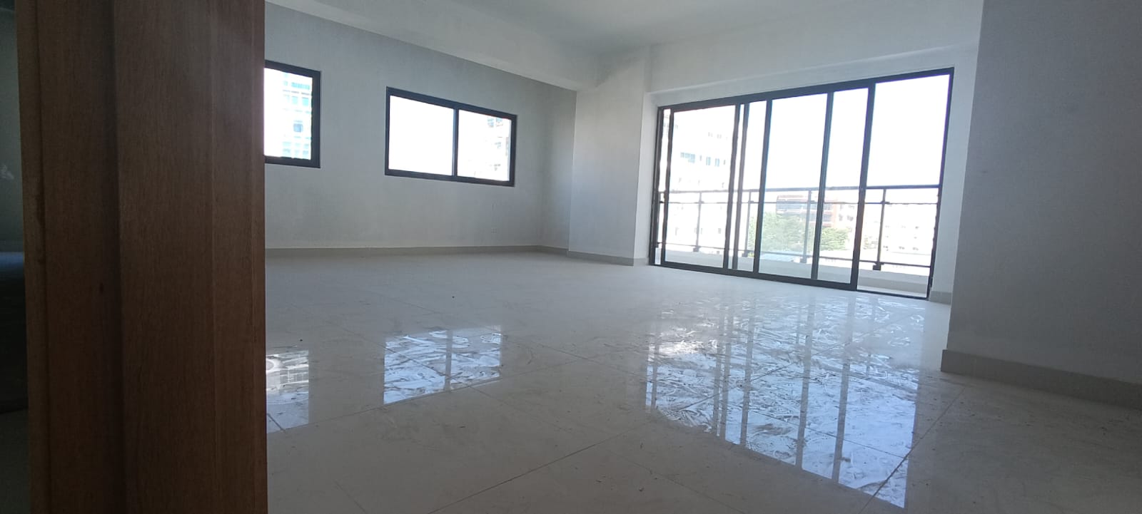 apartamentos - El Real Torre a Entregar Apartamento 3hab con balcón