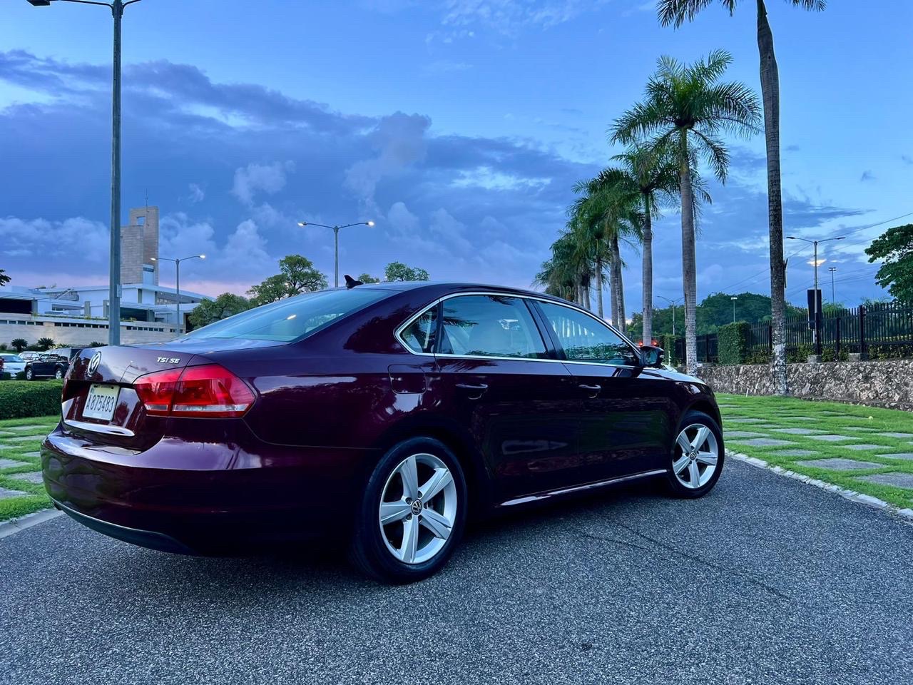 carros - Volkswagen Passat 2014 1