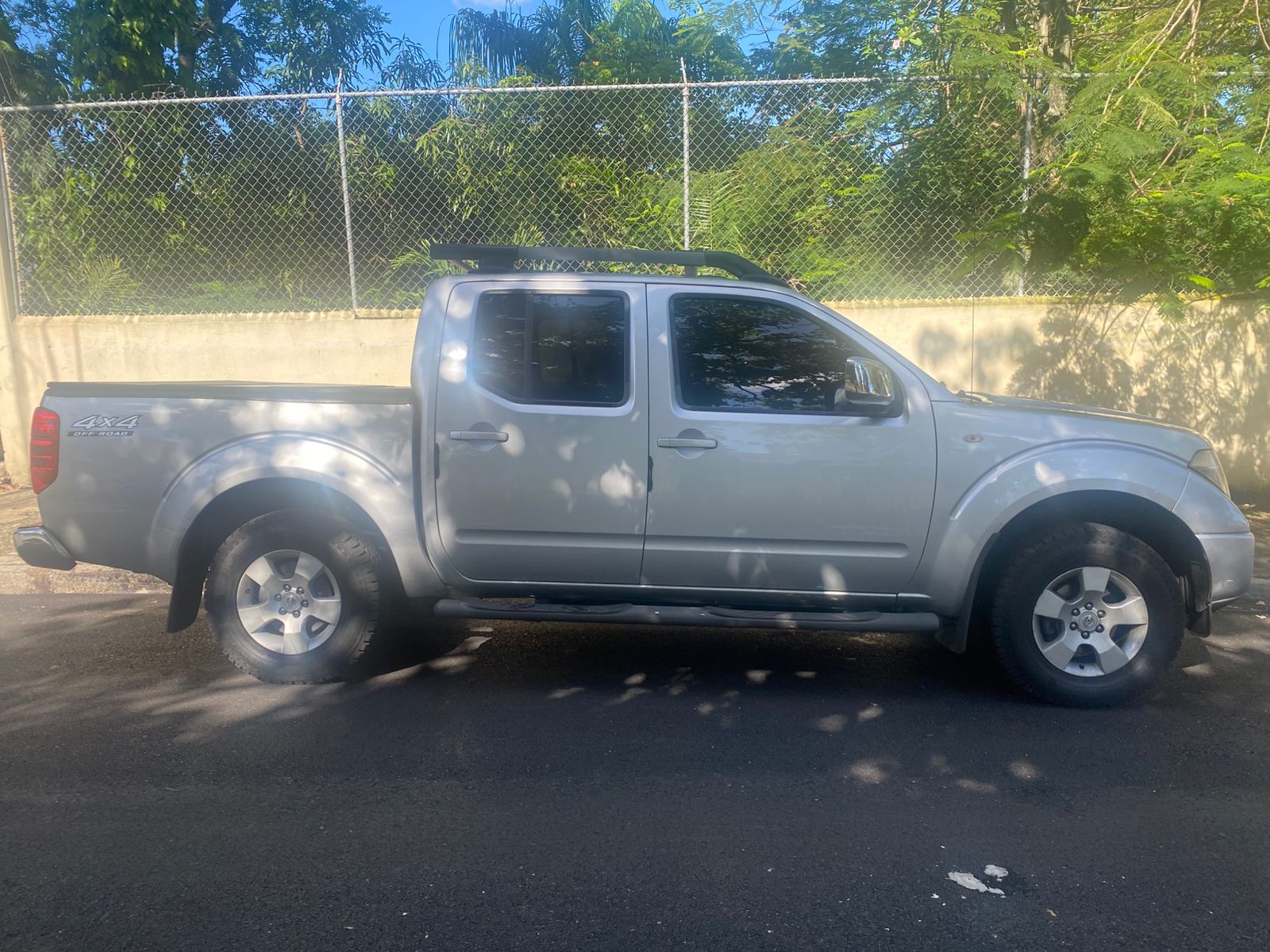 jeepetas y camionetas - Nissan Navara 2014 1