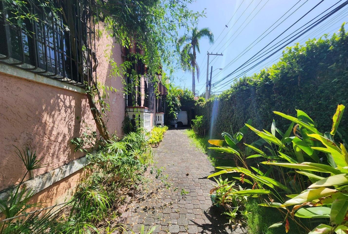 casas - Vendo Casa En Gazcue  8