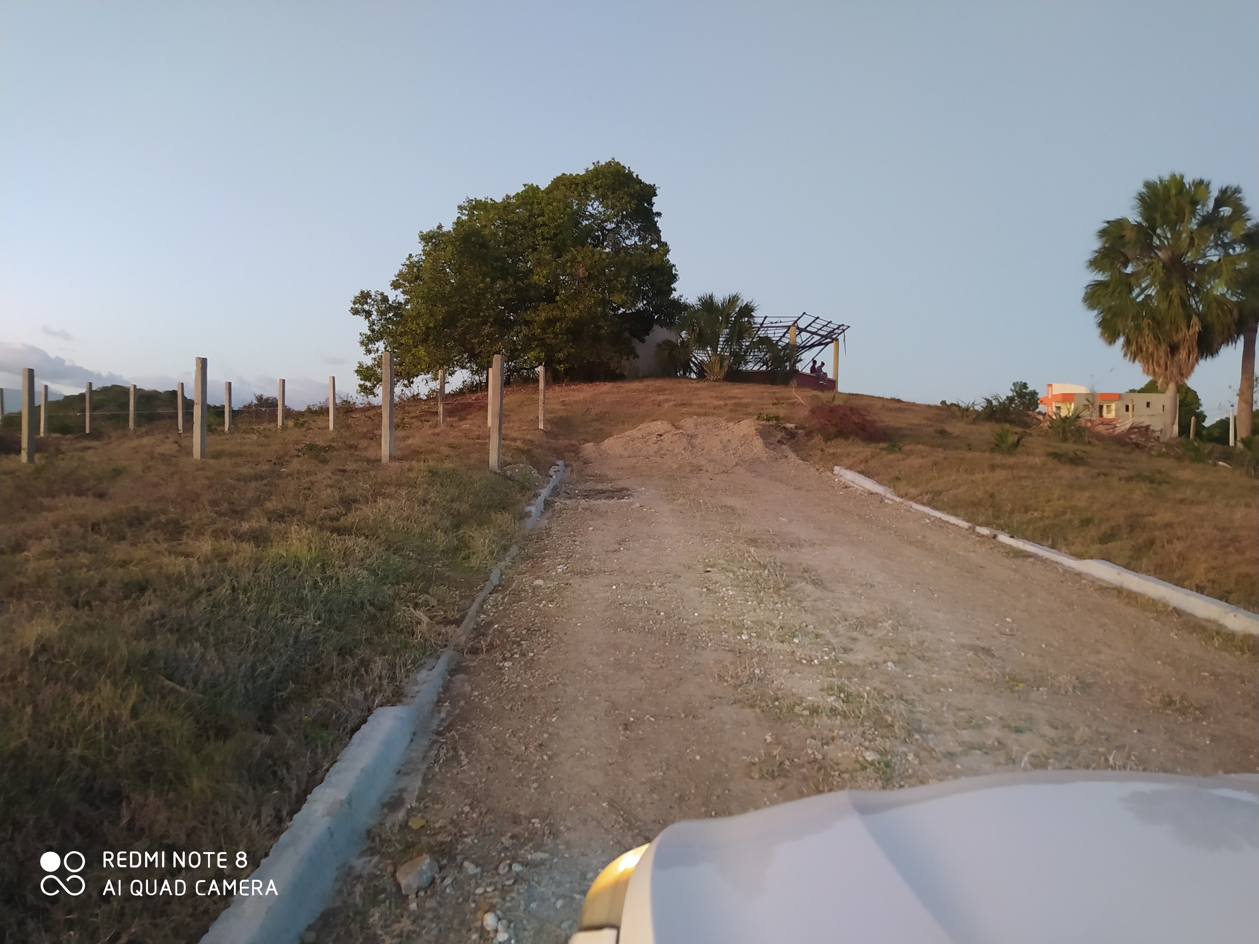solares y terrenos - Alquilo solar en Santana 227 M2
