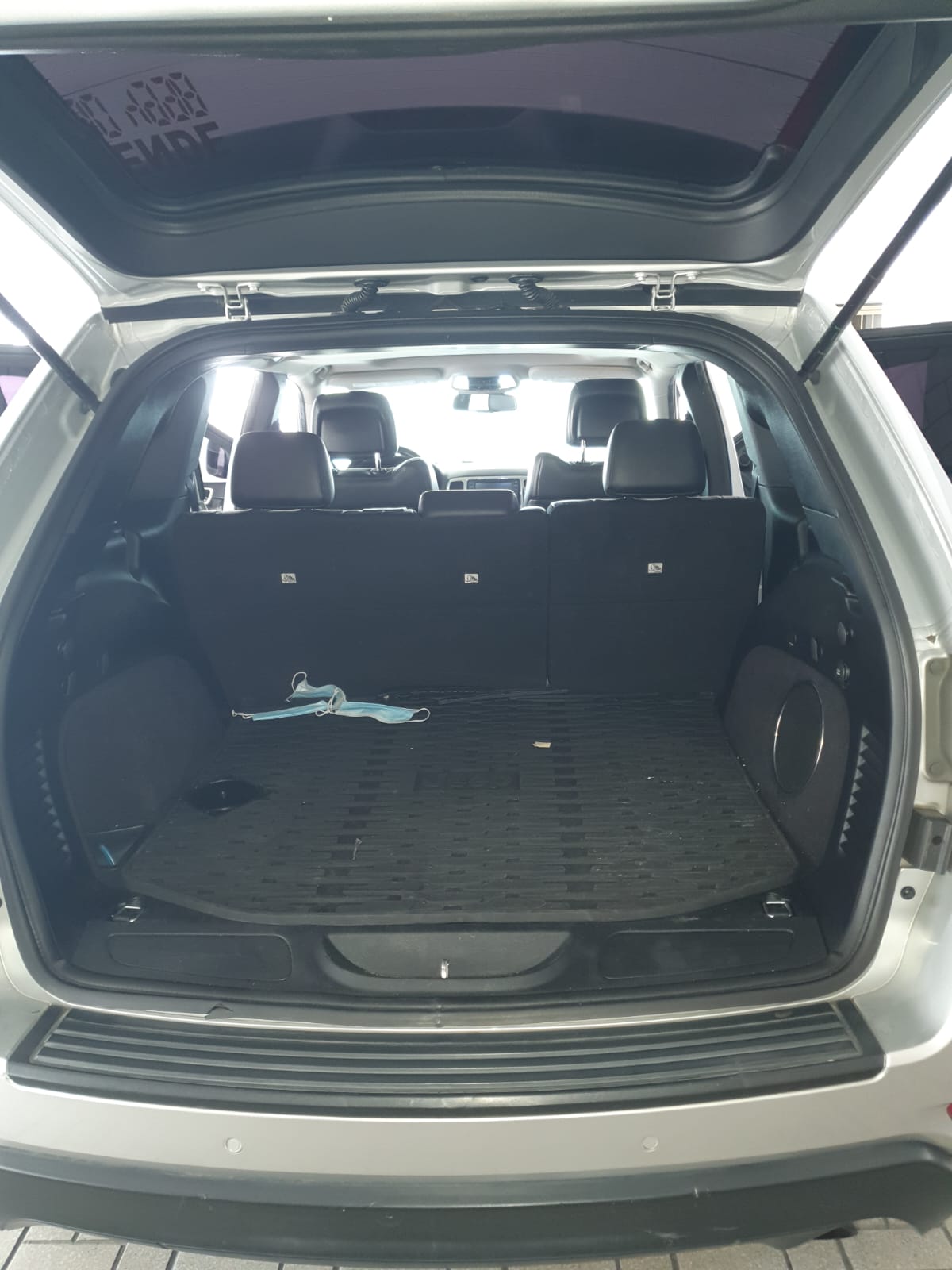jeepetas y camionetas - venta de oportunidad Jeep laredo 4x4 2012. 7