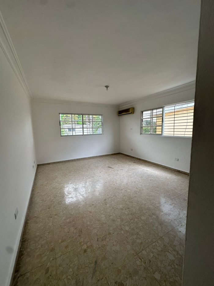 casas - Casa en Alquiler La Castellana Uso Familiar O Come 3