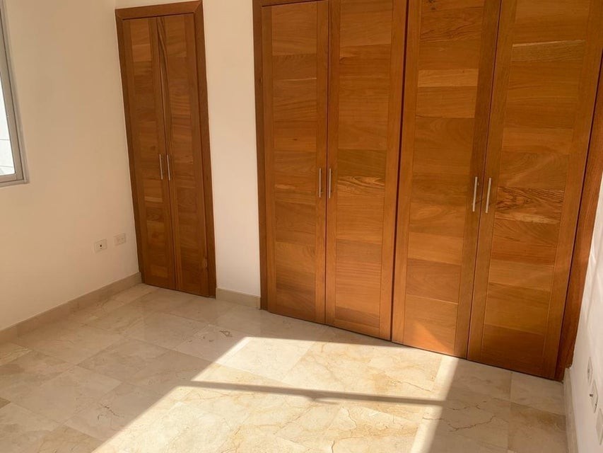 apartamentos - Apartamento en alquiler, 1 habitación, 2 baños, piscina, gimnasio, seguridad. 3