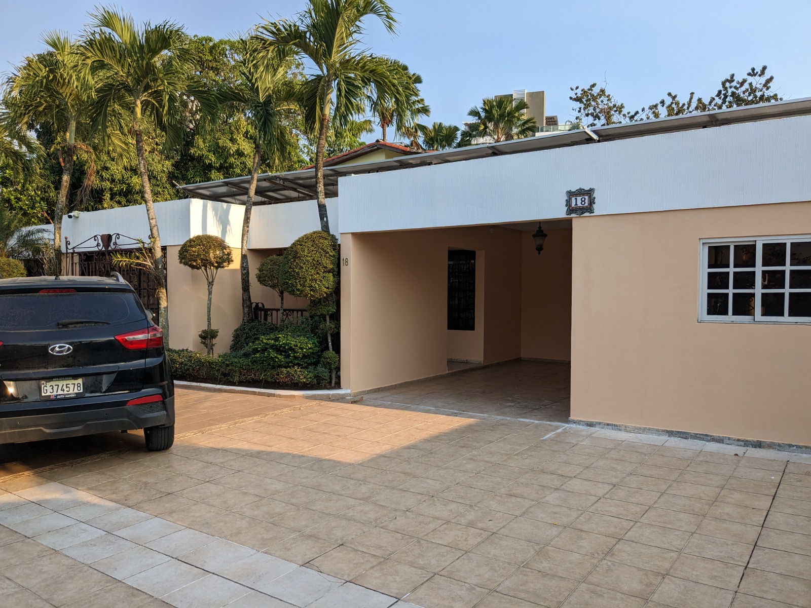 apartamentos - Rento Casa en el millon  0