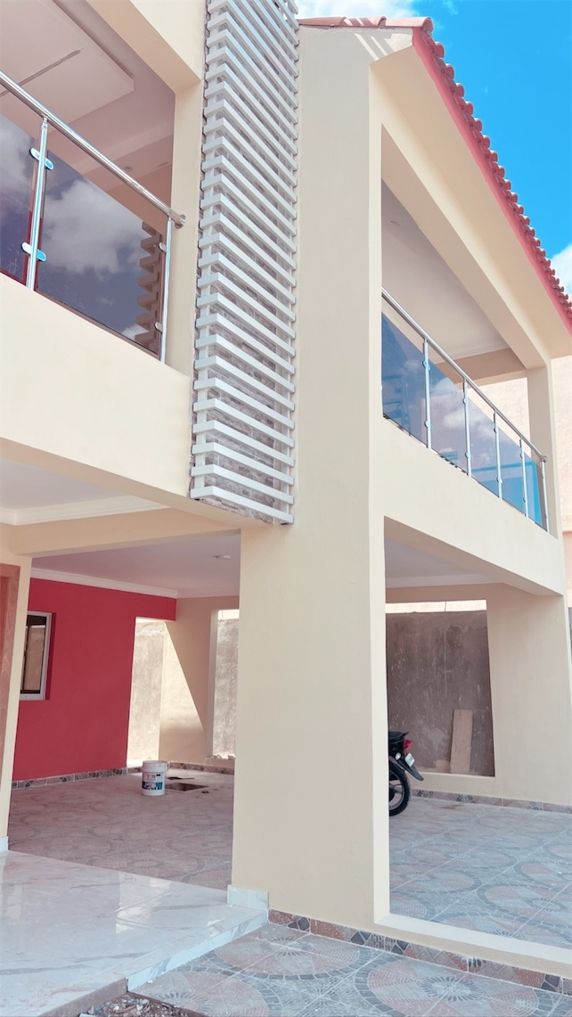 casas - Casa en la autopista de san Isidro prado oriental Santo Domingo este 2