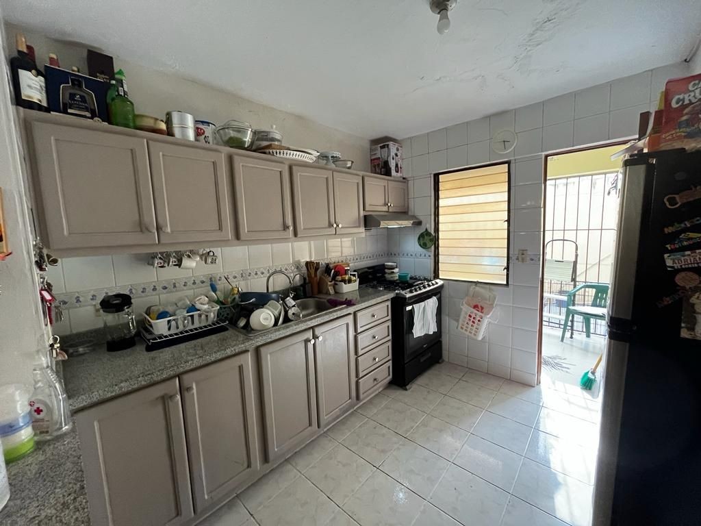 apartamentos - APROVECHA LA FERIA PLUSVAL CON BANCO POPULAR Bella Vista 1er piso 2 habitaciones 1
