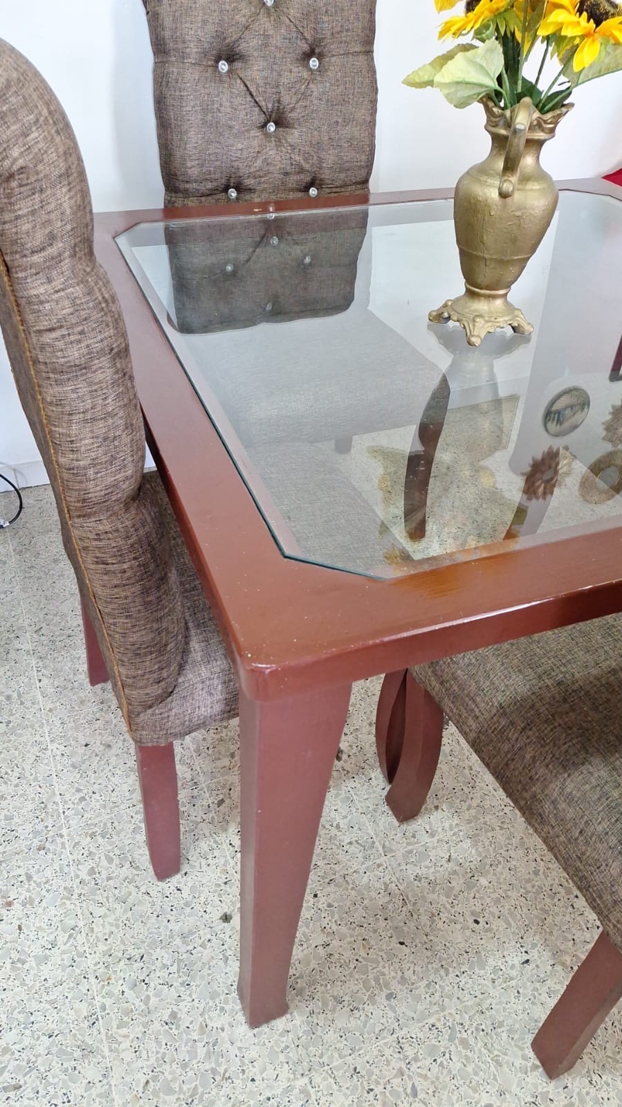 muebles y colchones - Comedor de 4 sillas  2