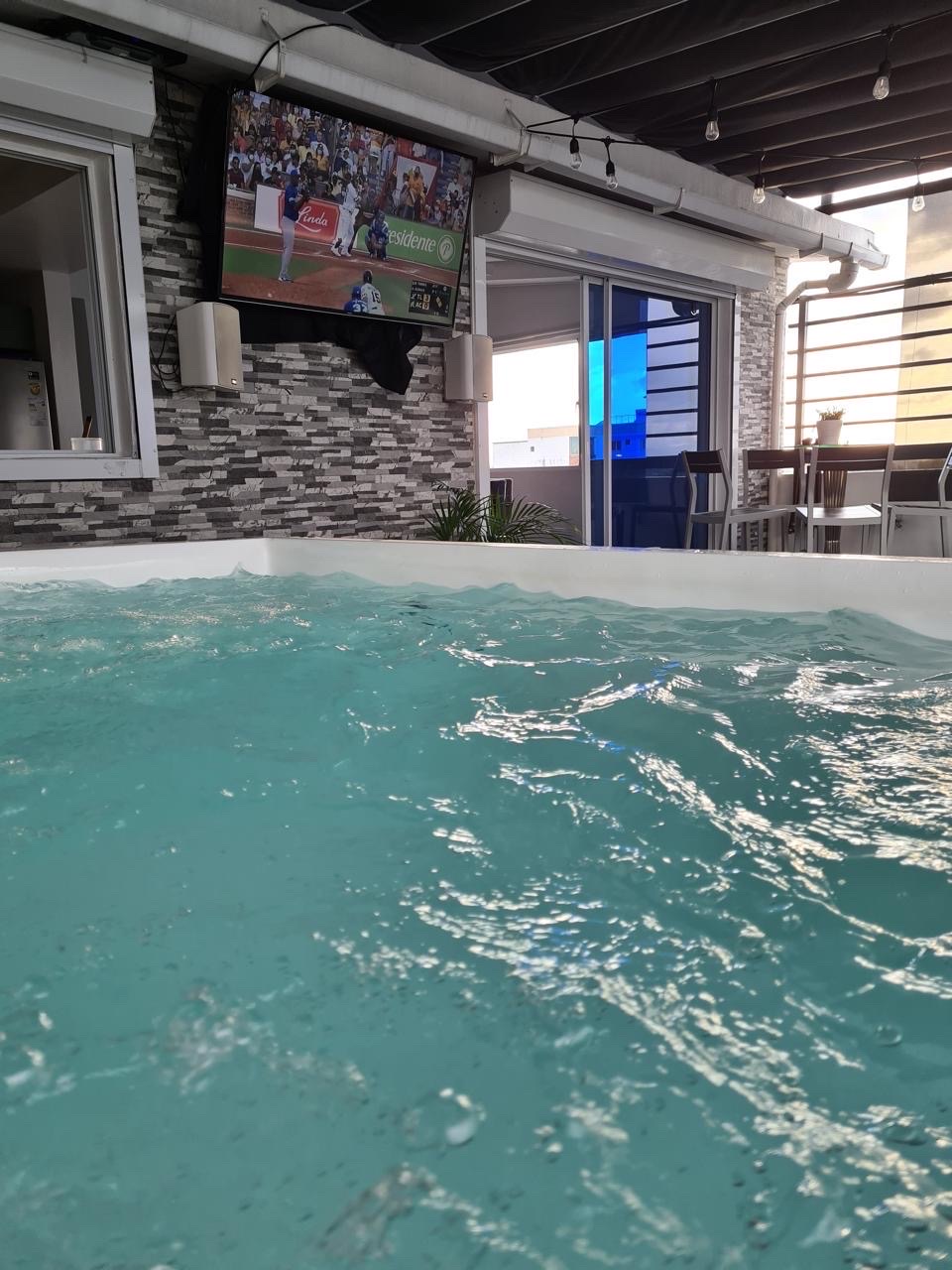 apartamentos - venta de penthouse en Julieta morarles con 319mts con piscina Distrito nacional
