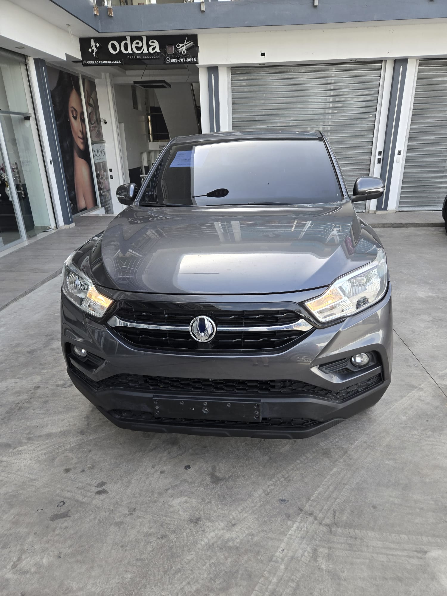 jeepetas y camionetas - KGM REXTON 2021 GRIS OSCURO DIESEL 1