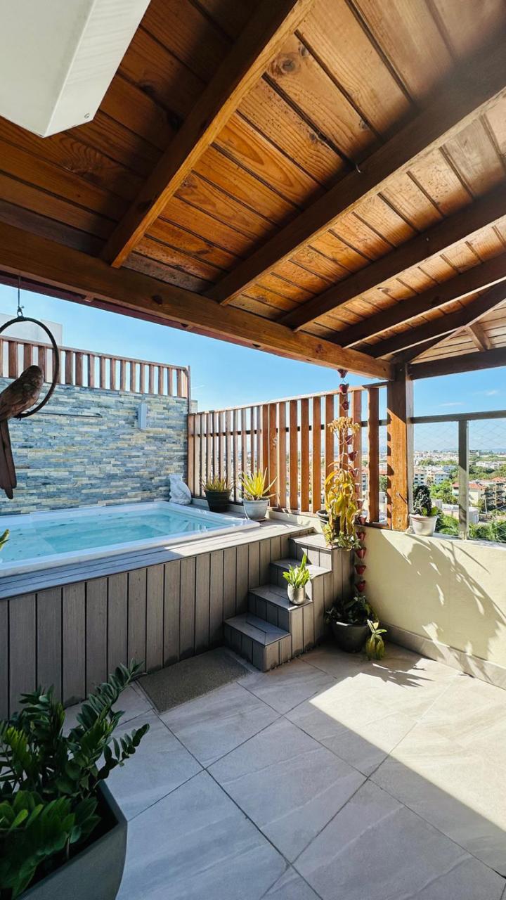 apartamentos - PENTHOUSE EN ZONA EXCLUSIVA DEL SECTOR EL MILLON 
