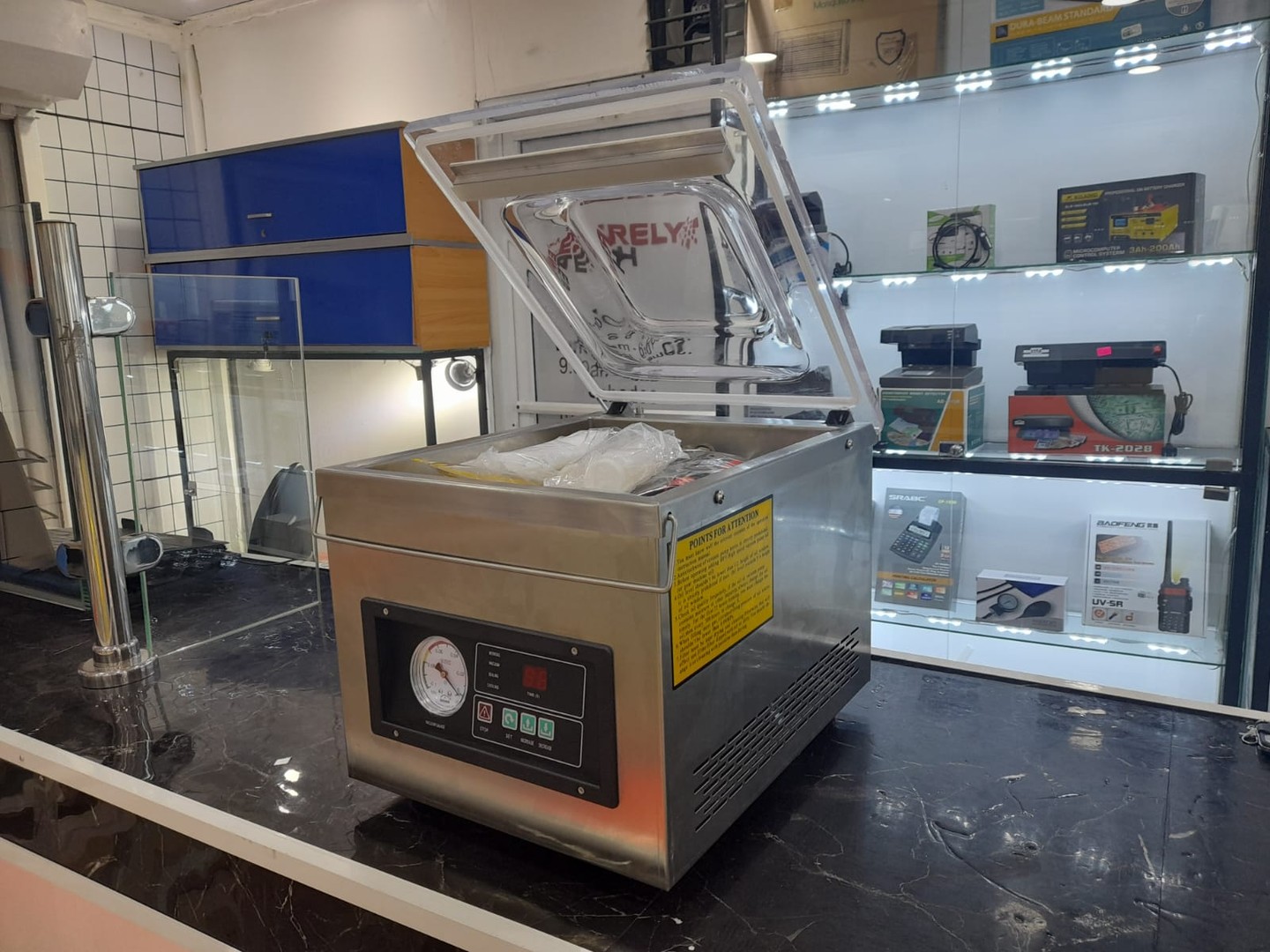 equipos profesionales - Maquina empacadora selladora al vacio empaquetadora envasadora industrial dz-260 6