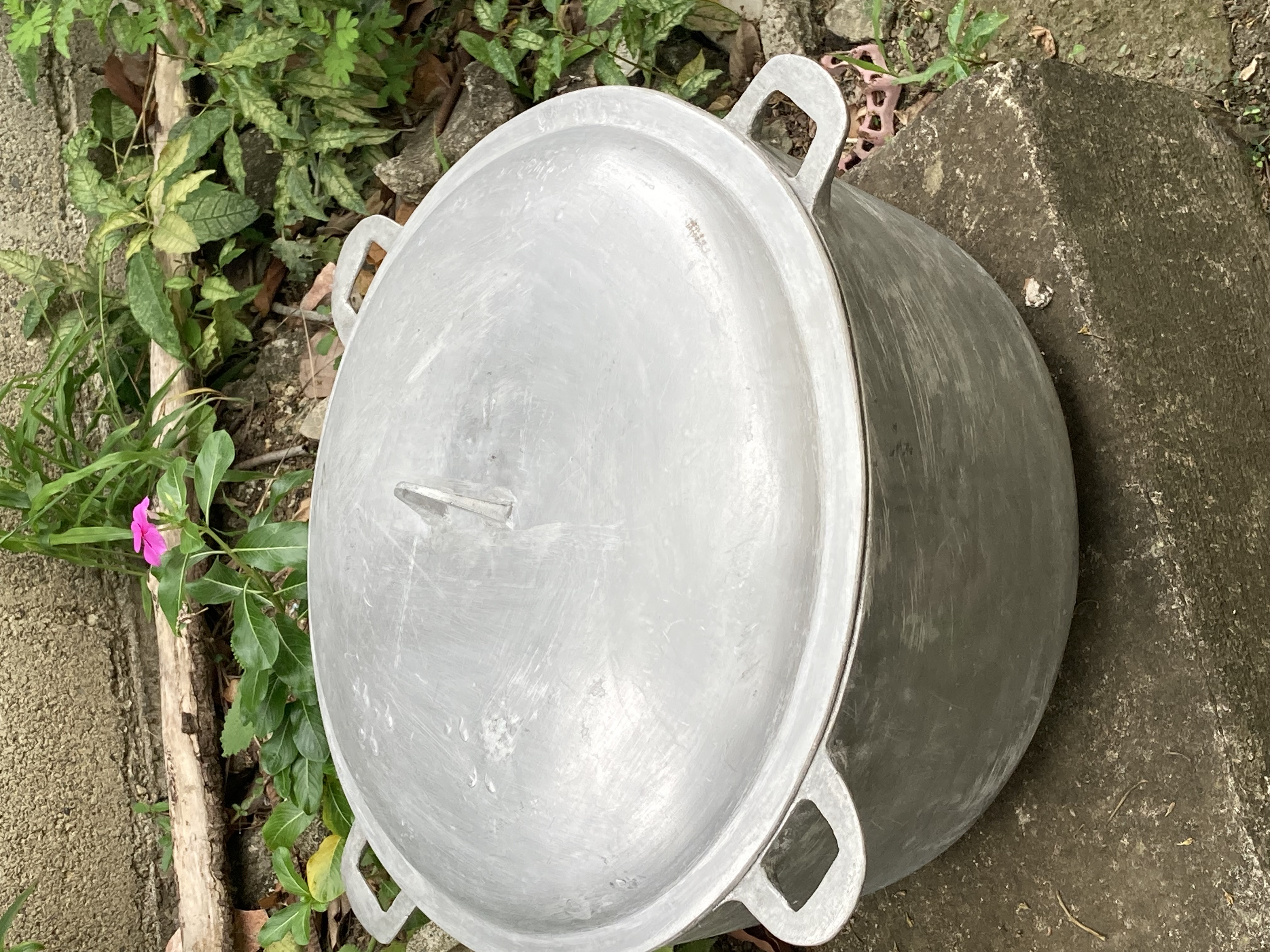 cocina - CALDERO GRANDE DE 40 LIBRAS DE ALUMINIO DEL BUENO  0
