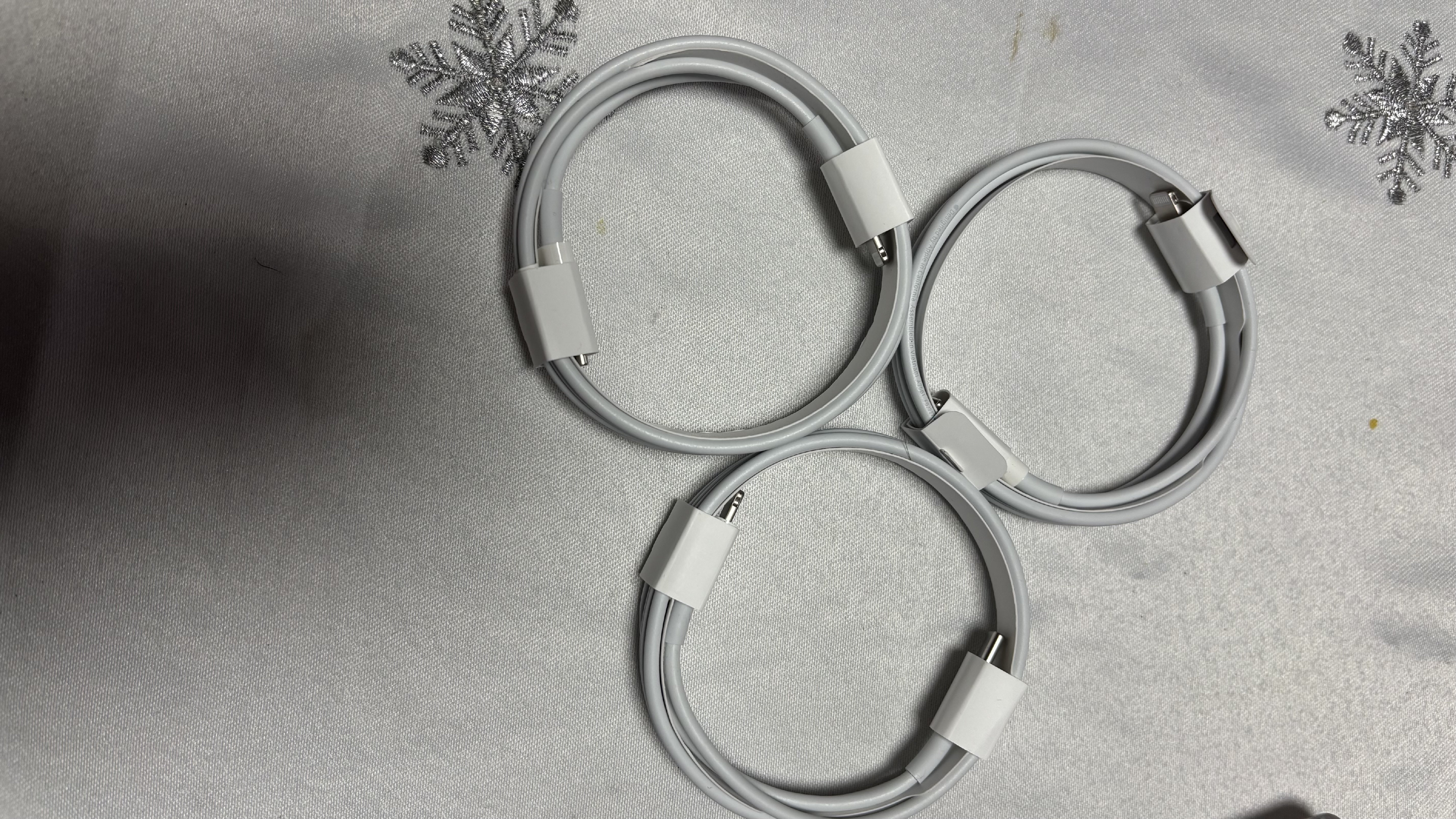 celulares y tabletas - Cables para celulares IPhone  2