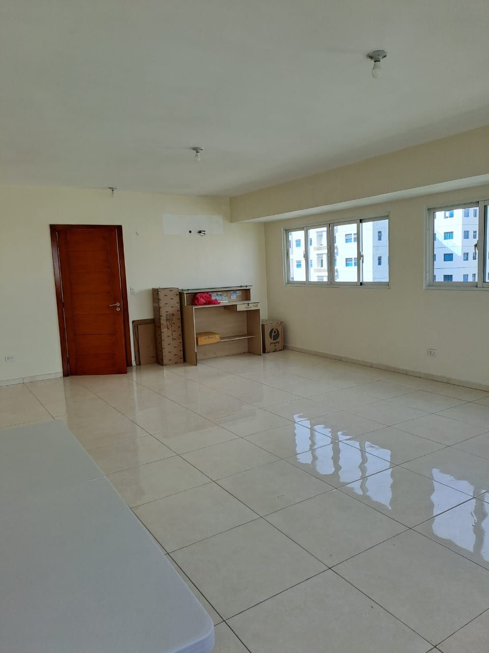 apartamentos - Apto en El Vergel, Torre Labro 180 Mts2, 3 HABS, 3er. Nivel, con sus comodidades 3