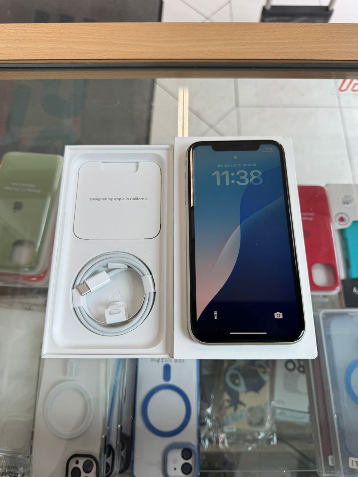 celulares y tabletas - iphone 11 blanco 128 GB Desbloqueado. 1
