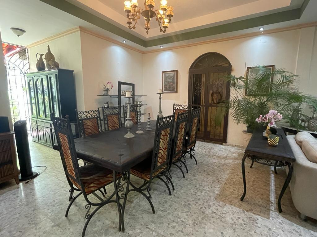 casas - Vendo Casa En Gazcue  9