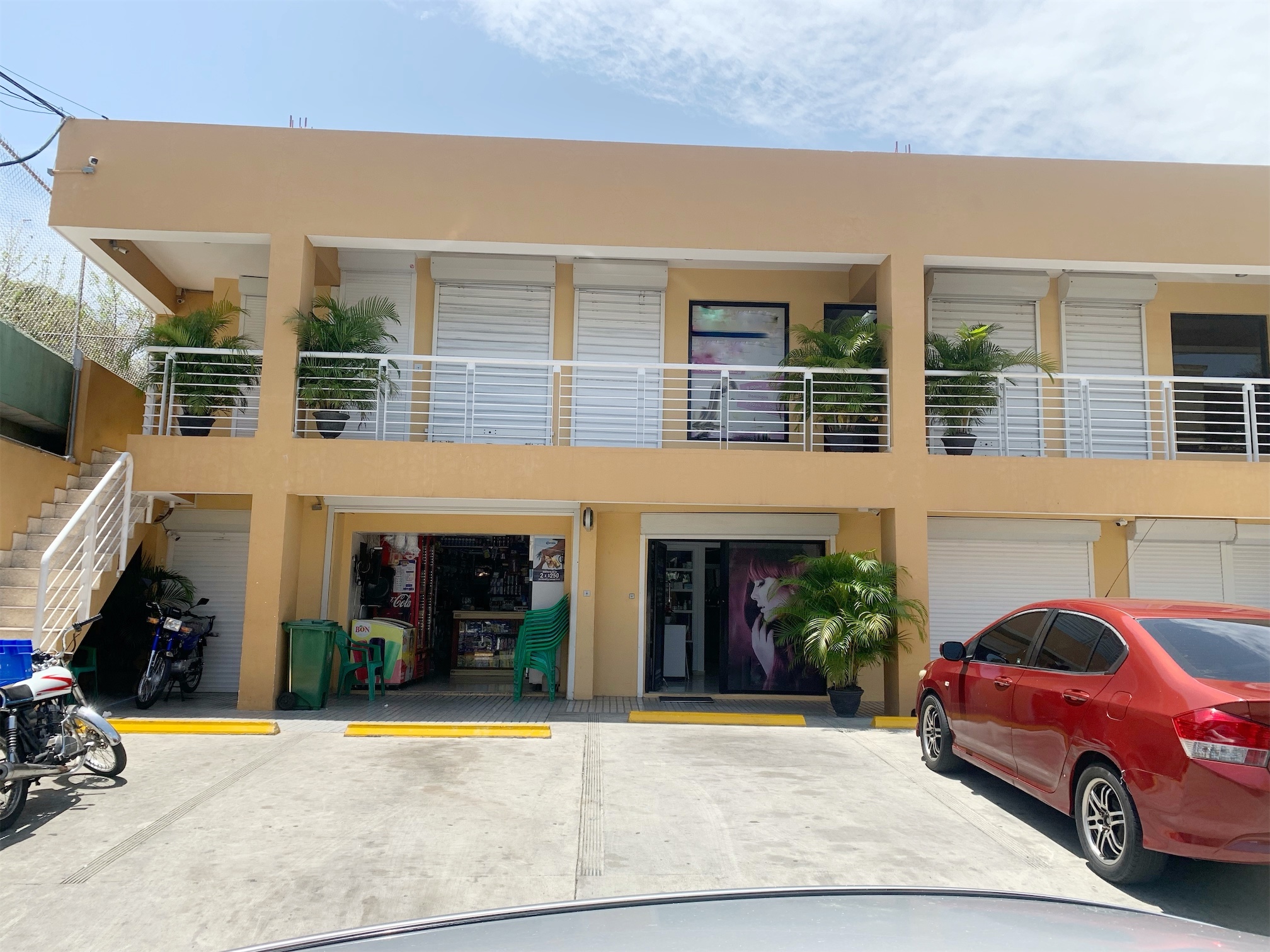 oficinas y locales comerciales - Local bella vista 53 metros 1