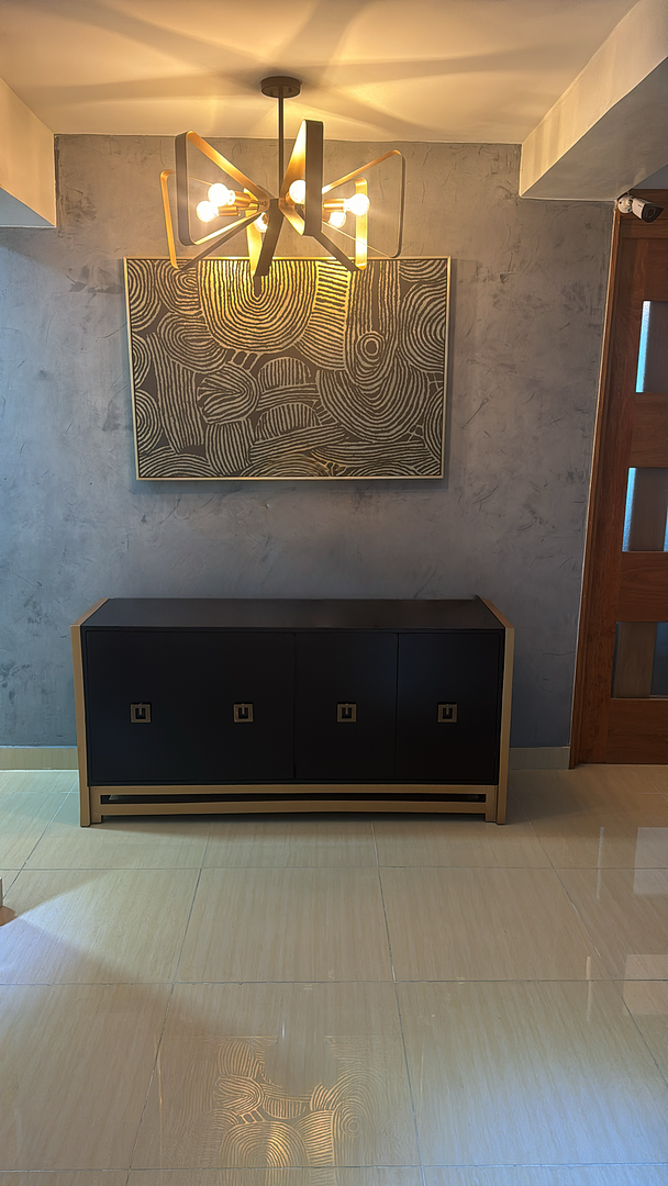 muebles y colchones - Credenza negra con toques dorado en madera precios