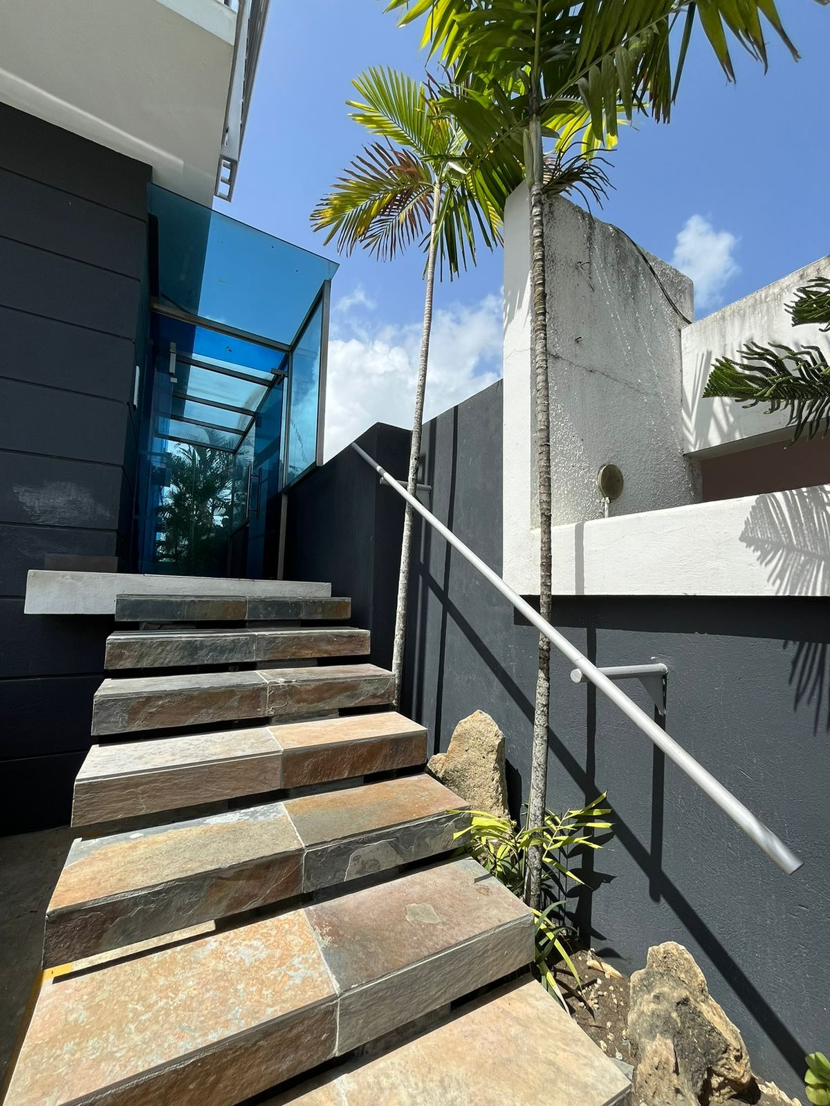 apartamentos - Apartamento de Oportunidad, Jardines Metropolitano 4