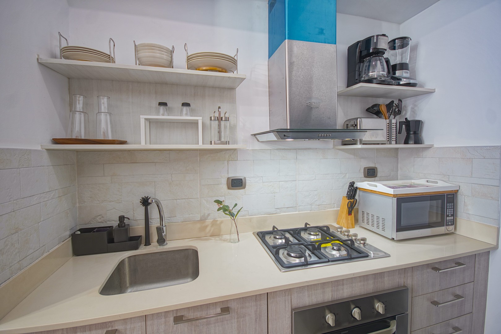 apartamentos - Moderno apartamento de 2 habitaciones en alquiler ubicado en la piantini, rd 5