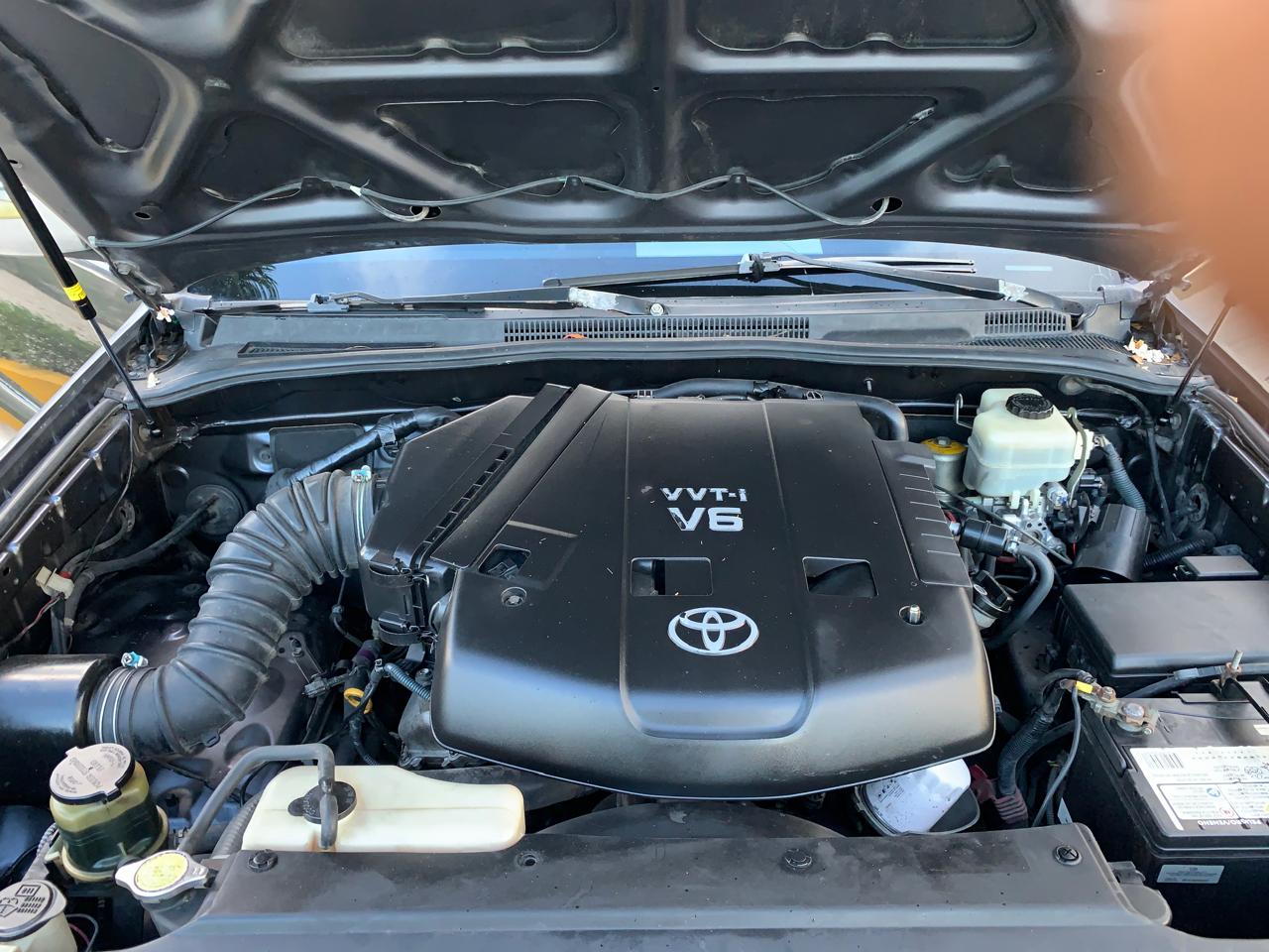 jeepetas y camionetas - Toyota 4runner 2007 4x2 NEGOCIABLE 8