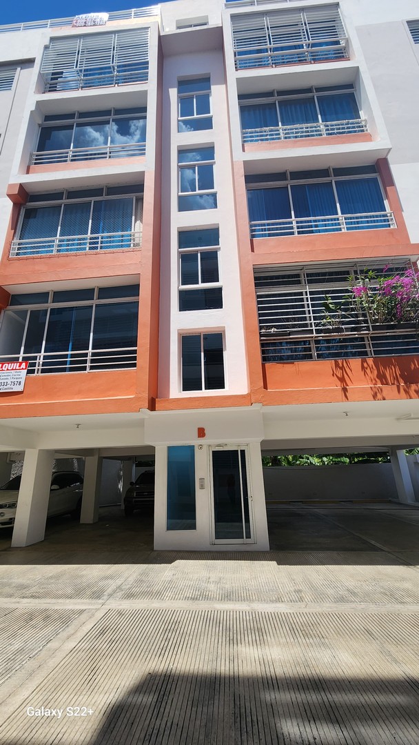 apartamentos - En Venta 🏡 Apartamento En Arroyo Hondo ll🍃. 3er piso, 2 habitacione y Mas🔥
