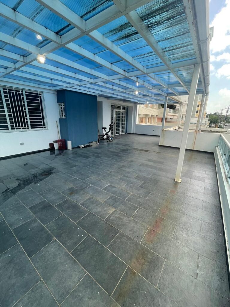 apartamentos - 2749- APTO. EN EVARISTO MORALES, STO. DGO.  7