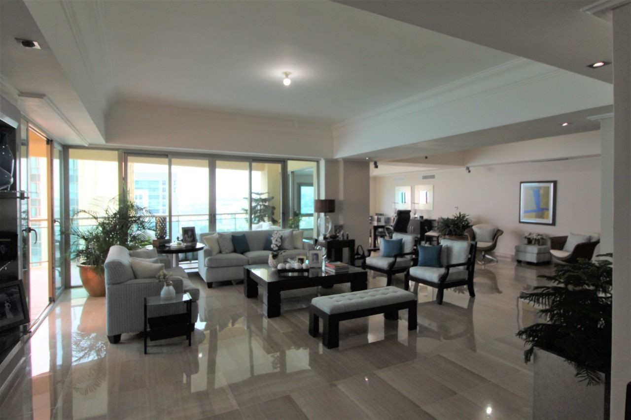 apartamentos - Malecon piso 20 3 habitaciones 3.5 banos estudio balcon
