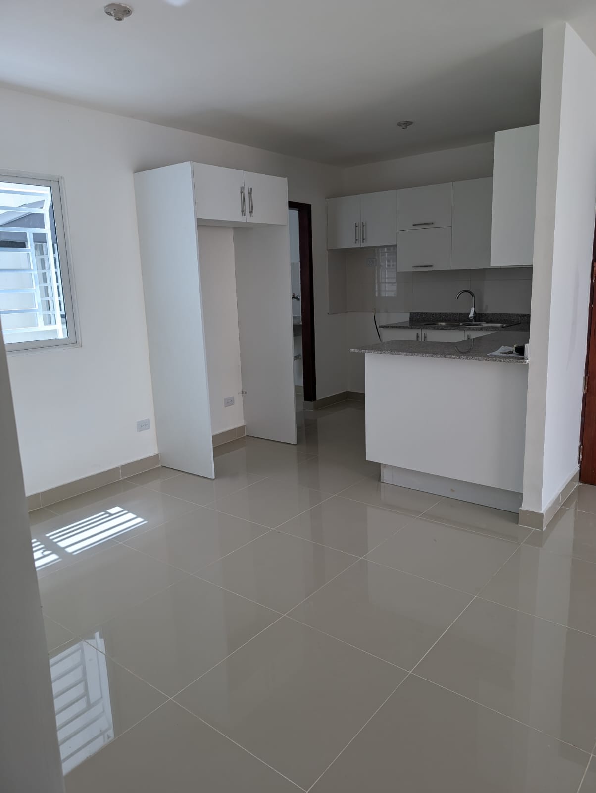 apartamentos - Apartamento en venta en la Autopista de San Isidro 1