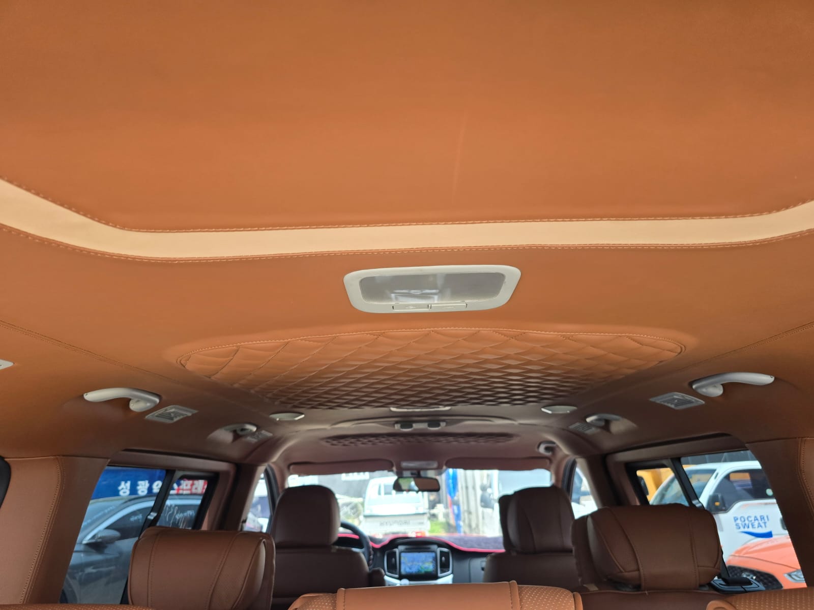 jeepetas y camionetas - HYUNDAI GRAND STAREX 2021 UNICA RECIEN IMPORTADA 7