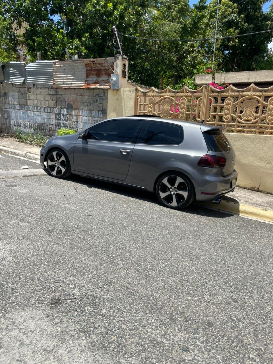 carros - VOLKSWAGEN GOLF GTI 4