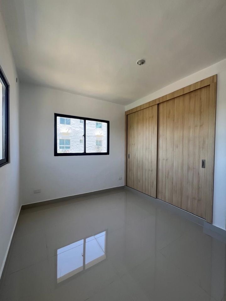apartamentos - Vendo Apartamento de venta en los Corales del Sur📍
 4