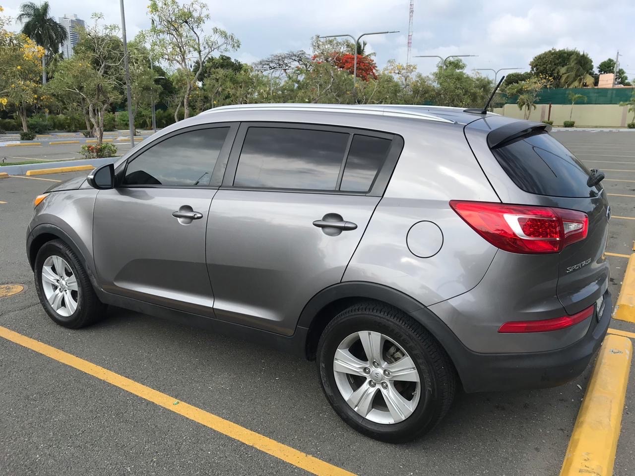 jeepetas y camionetas - Vendo Kia Sportage 2013 3