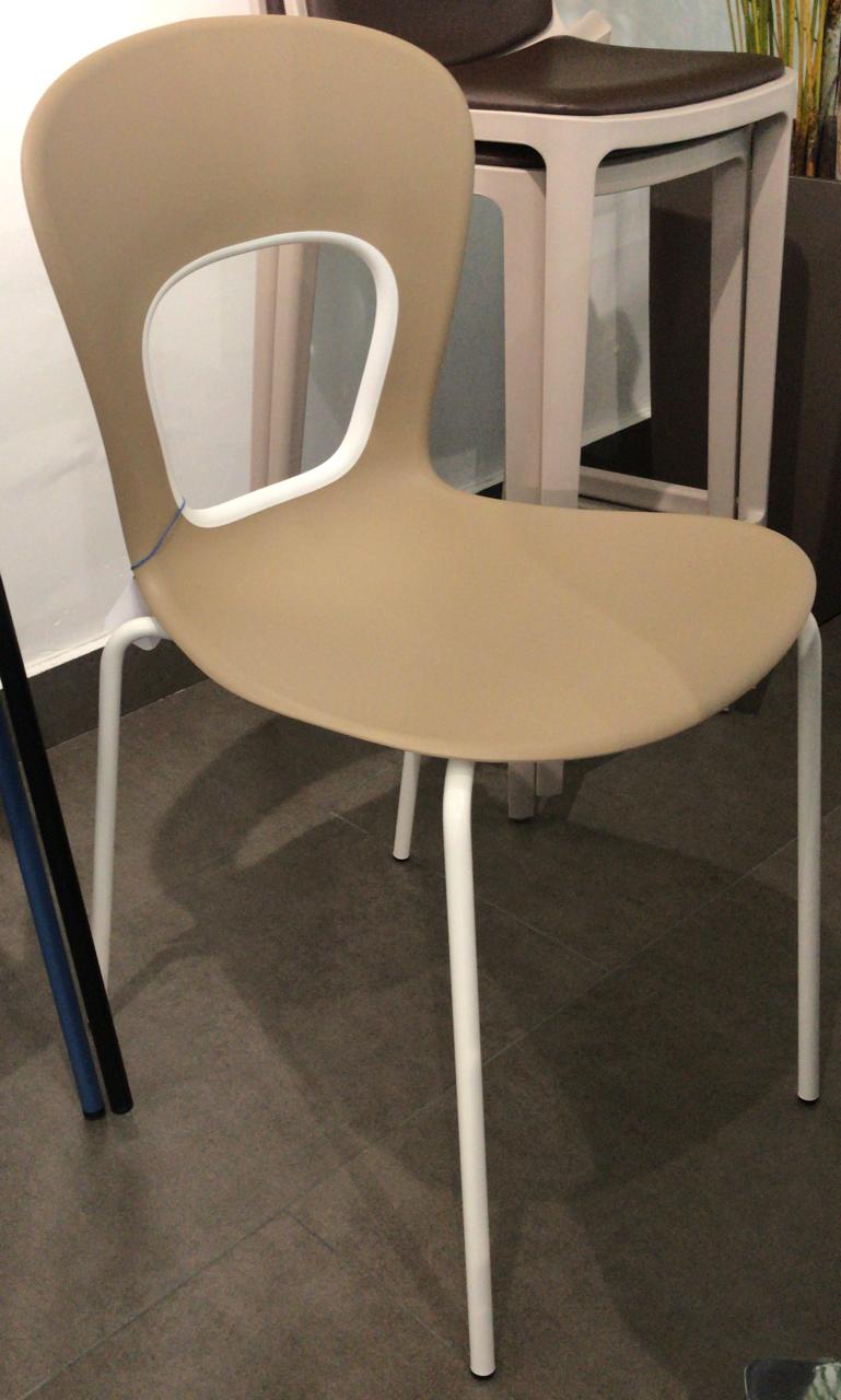 muebles y colchones - Silla crema gaber sin brazos