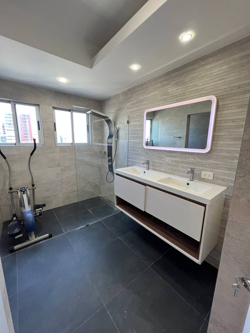 apartamentos - Apartamento en venta en Piantini  4