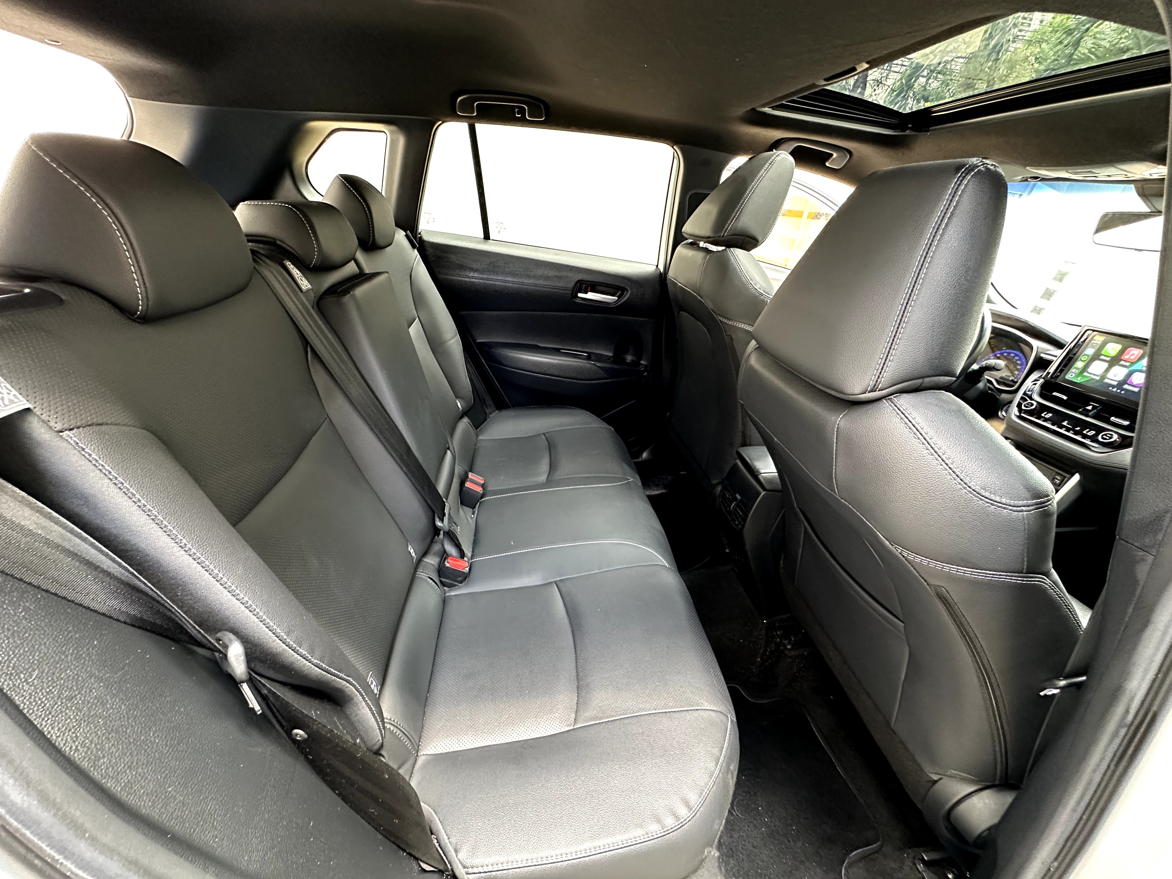 jeepetas y camionetas - Toyota Corolla Cross Limited- Hibrido 2024 6