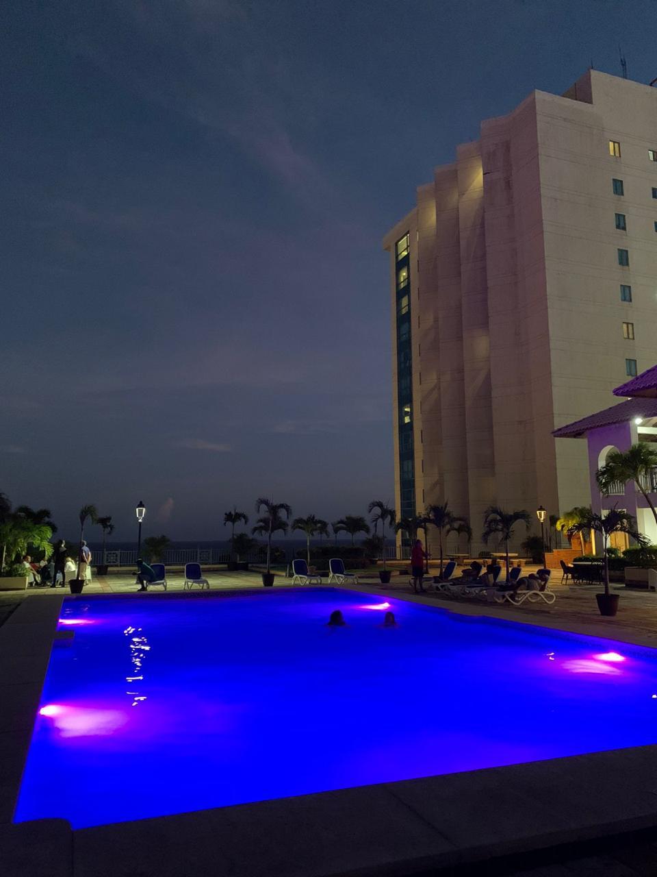 apartamentos - Apartamento Amueblado Con Vista Al Mar, Malecón 7