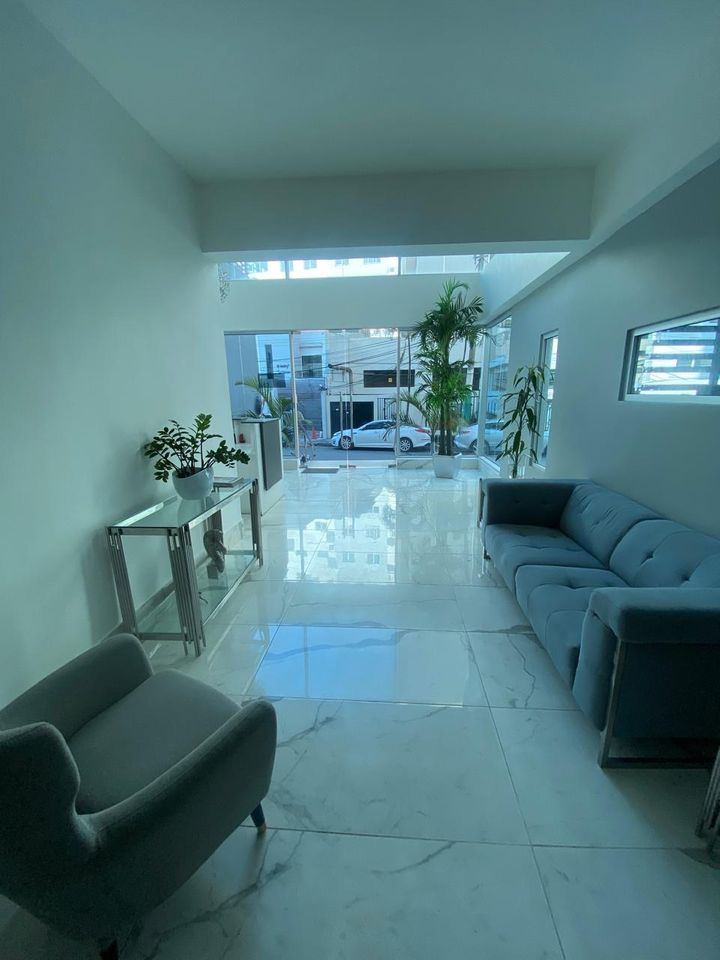 apartamentos - Apto en venta de oportunidad en Naco 9