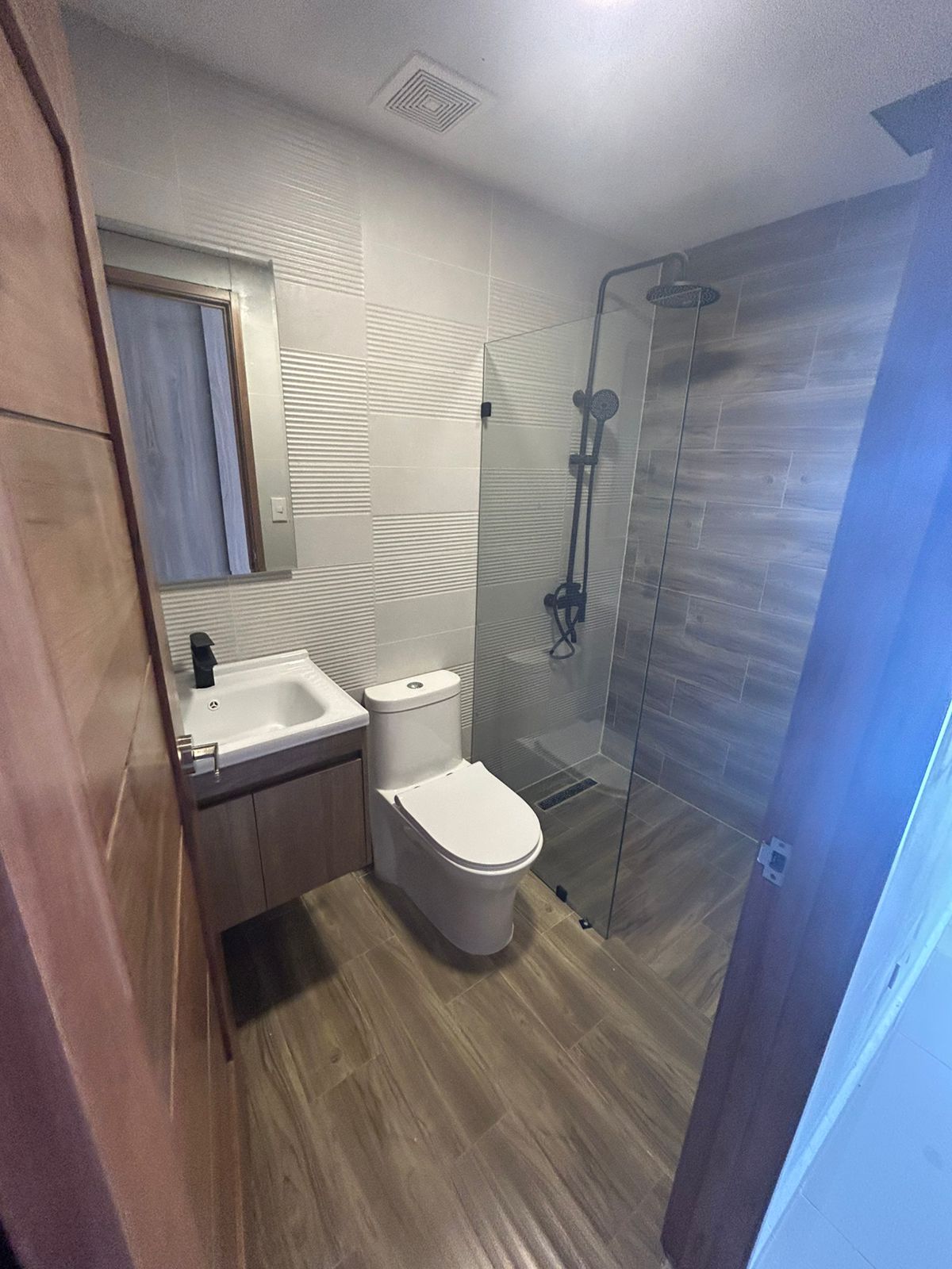 apartamentos - ALQUILO A ESTRENAR APARTAMENTO ARROY HONDO 9