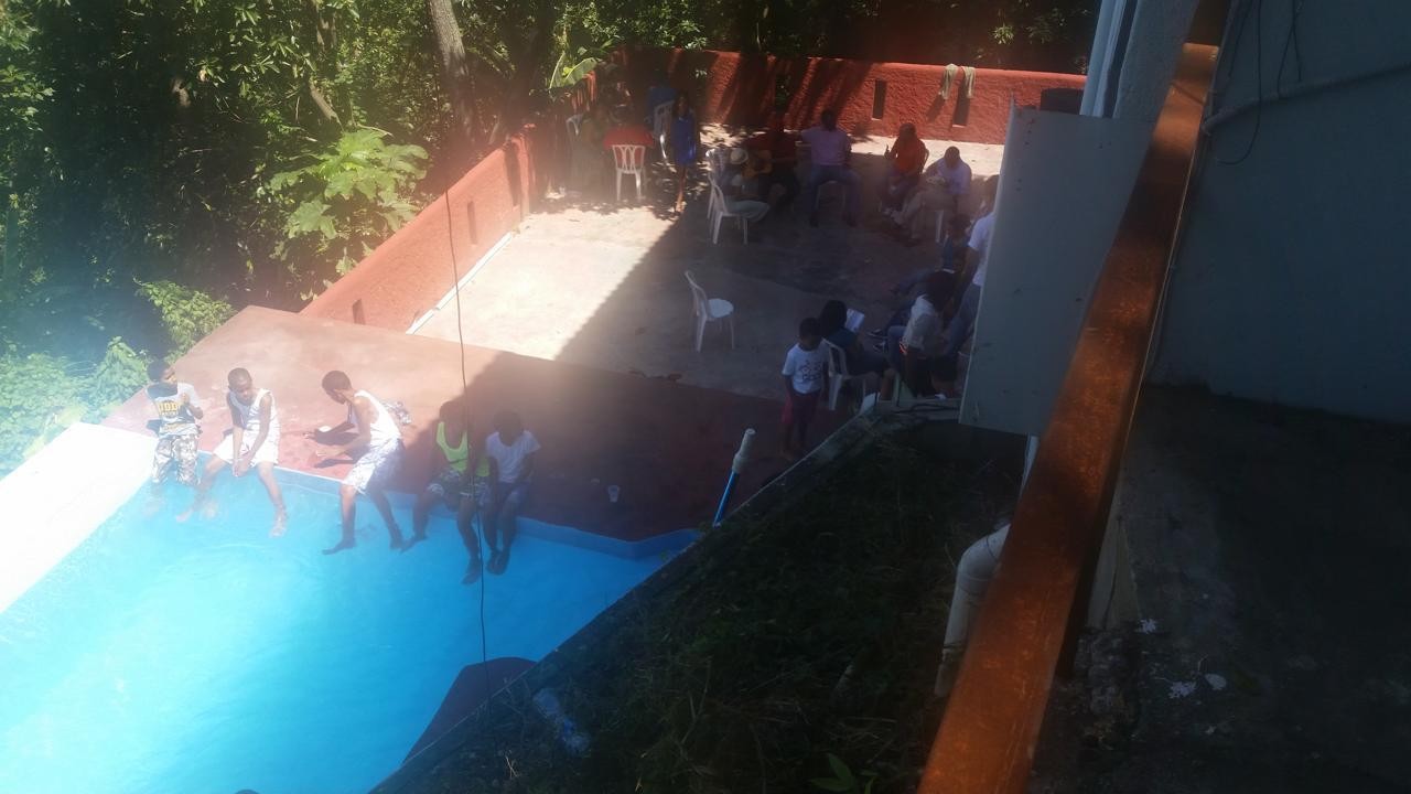 casas - Casa local en Alquiler en el Cafe de Herrera con piscina  6