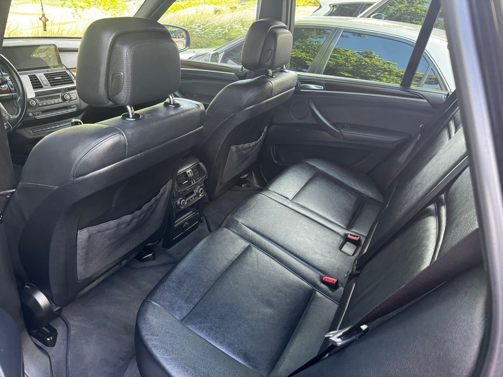 jeepetas y camionetas - BMW X5 xDrive35i Año 2011 US$14,500 (negociable) 7