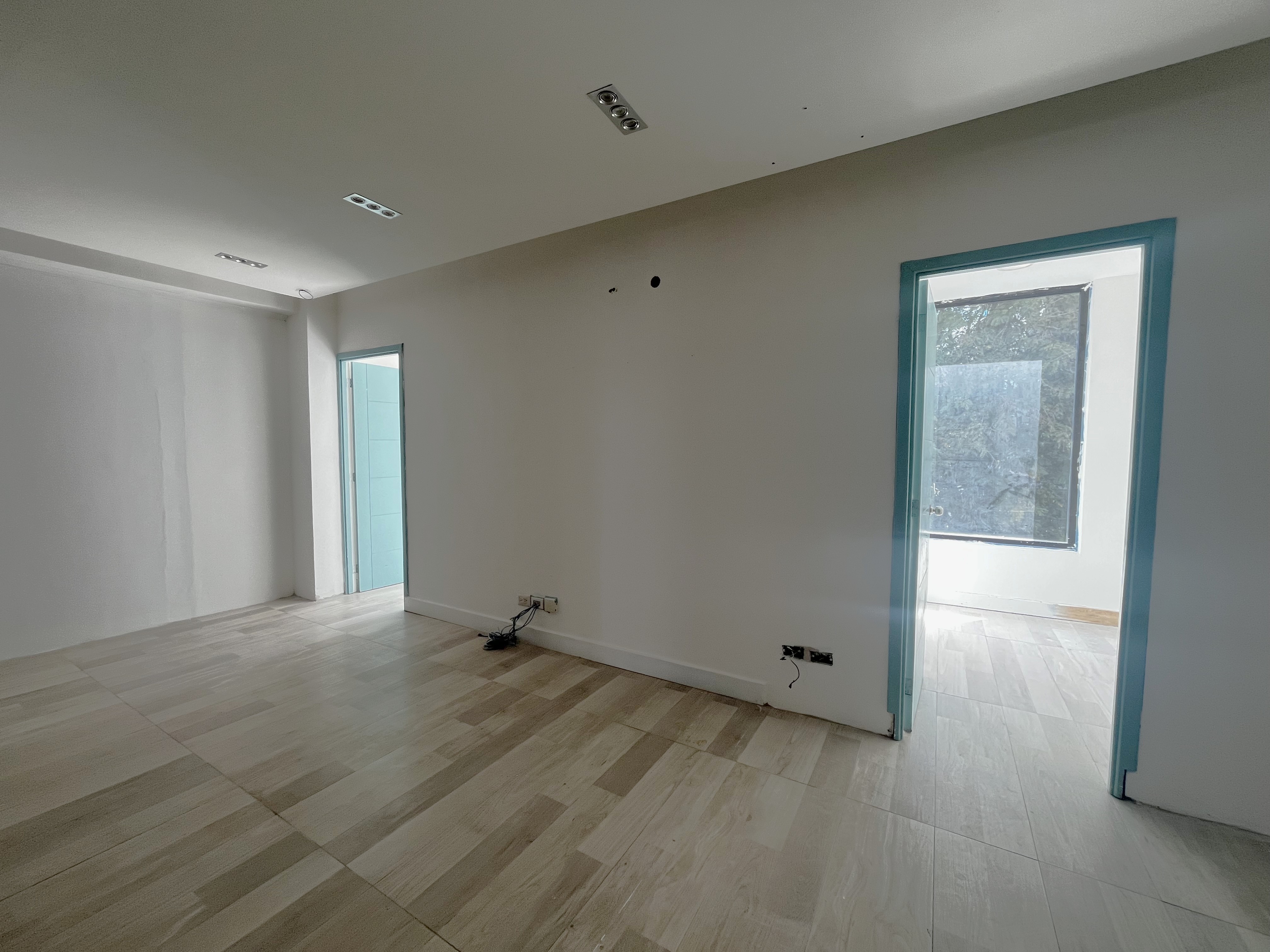 oficinas y locales comerciales - Local Comercial Alquiler Piantini  de 63.43 m2 4