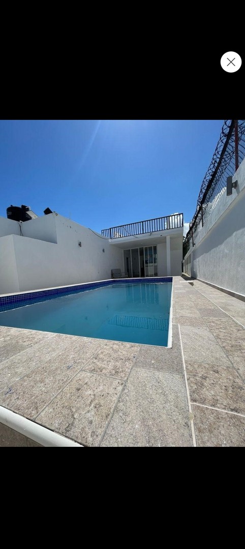 casas -  villa con piscina en Residencial El Ejecutivo Bávaro  10